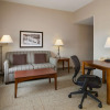Отель Hampton Inn & Suites State College at Williamsburg Square, фото 3