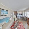 Отель End-unit Ocean Pier W/ Ocean Views & Pool 2 Bedroom Condo, фото 4