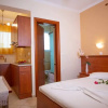 Отель Studio Close To the Beach/ Garden with Jacuzzi & Bbq, фото 2