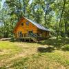 Отель Lyndhurst Cabin on Farm w/ Pond & Stocked Stream!, фото 1