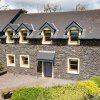 Отель Dingle Courtyard Cottages 2 Bed Sleeps 4, фото 1