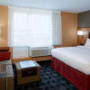 Отель TownePlace Suites by Marriott Grand Rapids Airport, фото 2