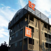 Отель B2 Santitham (Wat Jed Yod) Boutique & Budget Hotel, фото 1
