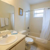 Отель Dennis' Somerset Condo, фото 7