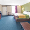 Отель Super 8 by Wyndham Carrollton GA, фото 6