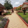 Отель Hôtel La Rose Blanche Korhogo в Корого