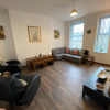 Отель Self catering Skipton town centre apartment, фото 10