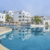 Отель White Sands Beach Club, фото 1