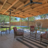 Отель NEW Modern Farmhouse With Hot Tub, Fire Pit, & Games, фото 11