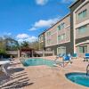 Отель La Quinta Inn & Suites by Wyndham Brownsville North, фото 19