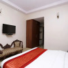 Отель OYO Rooms 760 Karol Bagh Metro Station, фото 3