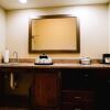 Отель Hampton Inn & Suites Minot Airport, фото 22