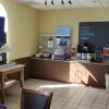 Отель Holiday Inn Express Hotel & Suites Galveston West-Seawall, an IHG Hotel, фото 32