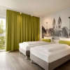 Отель Super 8 By Wyndham Freiburg, фото 3