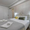 Отель Lovelystay - Vintage Flat Near Santa Justa Elevator!, фото 17