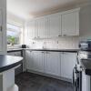Отель Chestnut House - Cosy 2 Bedroom - Ashington, фото 3