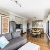 Отель Sunny AC Sydney 2 Bedroom Apt, фото 3