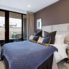 Отель Design Brand new 3 Bedroom Apartment in Shoreditch, фото 4