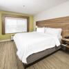 Отель Holiday Inn Express Chicago NW - Vernon Hills, an IHG Hotel, фото 5
