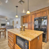 Отель Remarkable Gilbert Home: 2 Mi to Golf Courses!, фото 9