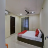 Отель OYO 16606 Iconic Living, фото 20