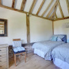 Отель Located Just Outside the Lovely Village of Rolvenden, фото 3