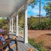 Отель Spacious 3br, Dreamy Backyard, 2 Pools, 6-min Stroll to Beach, фото 8