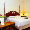 Отель Kyriad Pejaten Suites, фото 7