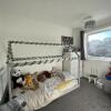 Отель Impeccable 2-bed Apartment in Eastleigh, фото 1