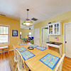 Отель Large Family W/ Outdoor Dining, Walk To Beach 5 Bedroom Home, фото 14