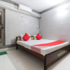 Отель OYO 44637 Upasana Guest House, фото 2