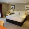Отель Luxury Loch Lomond Lodge в Александрии