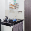 Отель Restful And Comfortable Studio Serpong Garden Apartment, фото 4