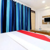 Отель OYO 26606 Hotel R K Grand, фото 13