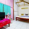 Отель OYO Homes 91154 Desa Wisata Wayang Manyaran Wonogiri, фото 15