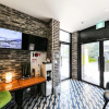 Отель Urban Stay Hotel, фото 9