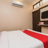 Отель OYO 12161 Hotel Madhur Inn, фото 17