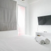 Отель Homey And Comfortable Studio At Green Pramuka City Apartment, фото 4