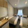 Отель Brand new Sea view beach lodge Trecco bay 3 bedroom, фото 5