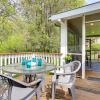 Отель Pet-friendly Black Mountain Vacation Home w/ Deck, фото 22