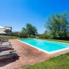 Отель Lovely Villa in Tavarnelle Val di Pesa With Private Swimming Pool, фото 10
