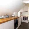 Отель Bright 1 Bedroom Flat Near the Tube, фото 4