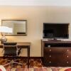 Отель Comfort Inn & Suites, фото 35