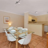 Отель Paringa Beachfront Apartments, фото 11