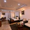 Отель Ashiana Clarks Inn, Shimla, фото 13