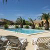 Отель Cosy Holiday Home in Arles with Pool, фото 10