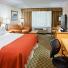 Отель Holiday Inn Hotel & Suites North Vancouver, an IHG Hotel, фото 4