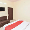 Отель Jhirna Homes By OYO Rooms, фото 5