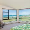 Отель Haltwhistle West w/ Ocean Views!, фото 13