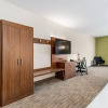 Отель Holiday Inn Express Van Buren Fort Smith Area, фото 3